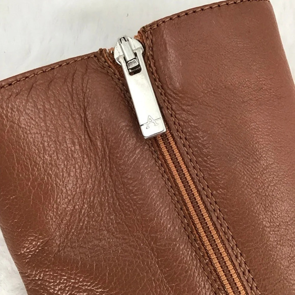 Aquatalia Selina Square Toe Leather Ankle Boots Cognac NWOT Size 8.5 - Picture 7 of 11